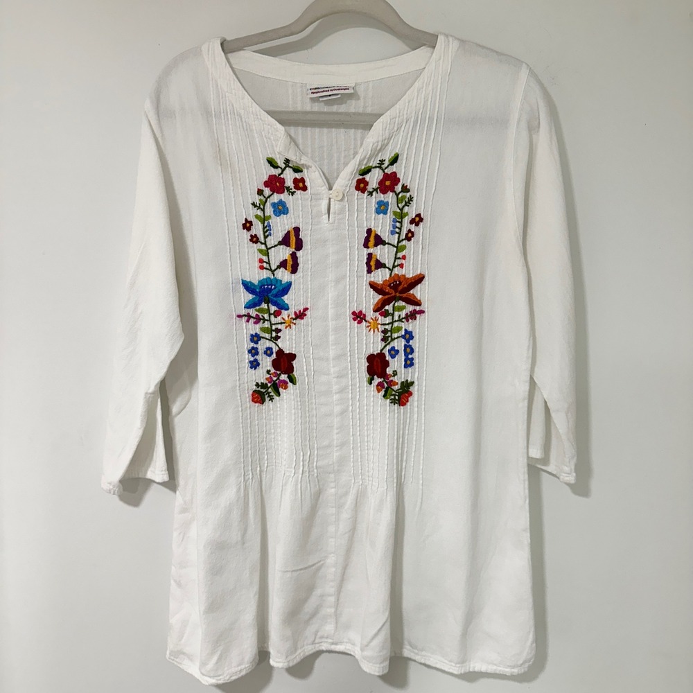 Embroidered Designs Guatemala Cotton Floral Tunic Top White Womens Small Boho